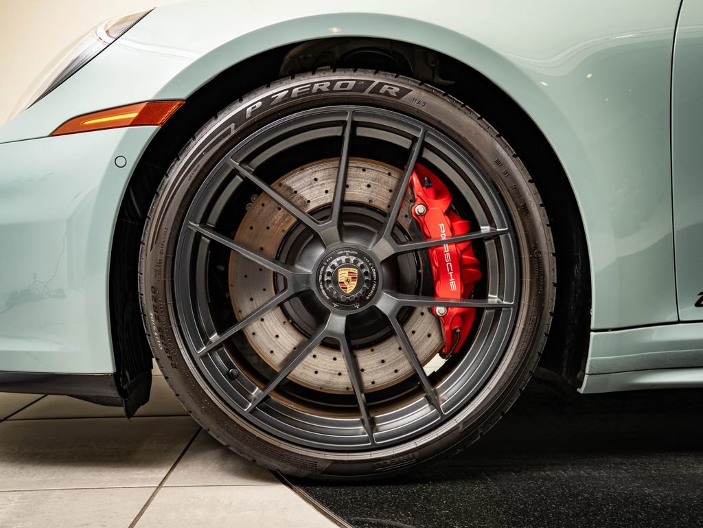 Certified 2025 Porsche 911 Carrera GTS RWD image 12