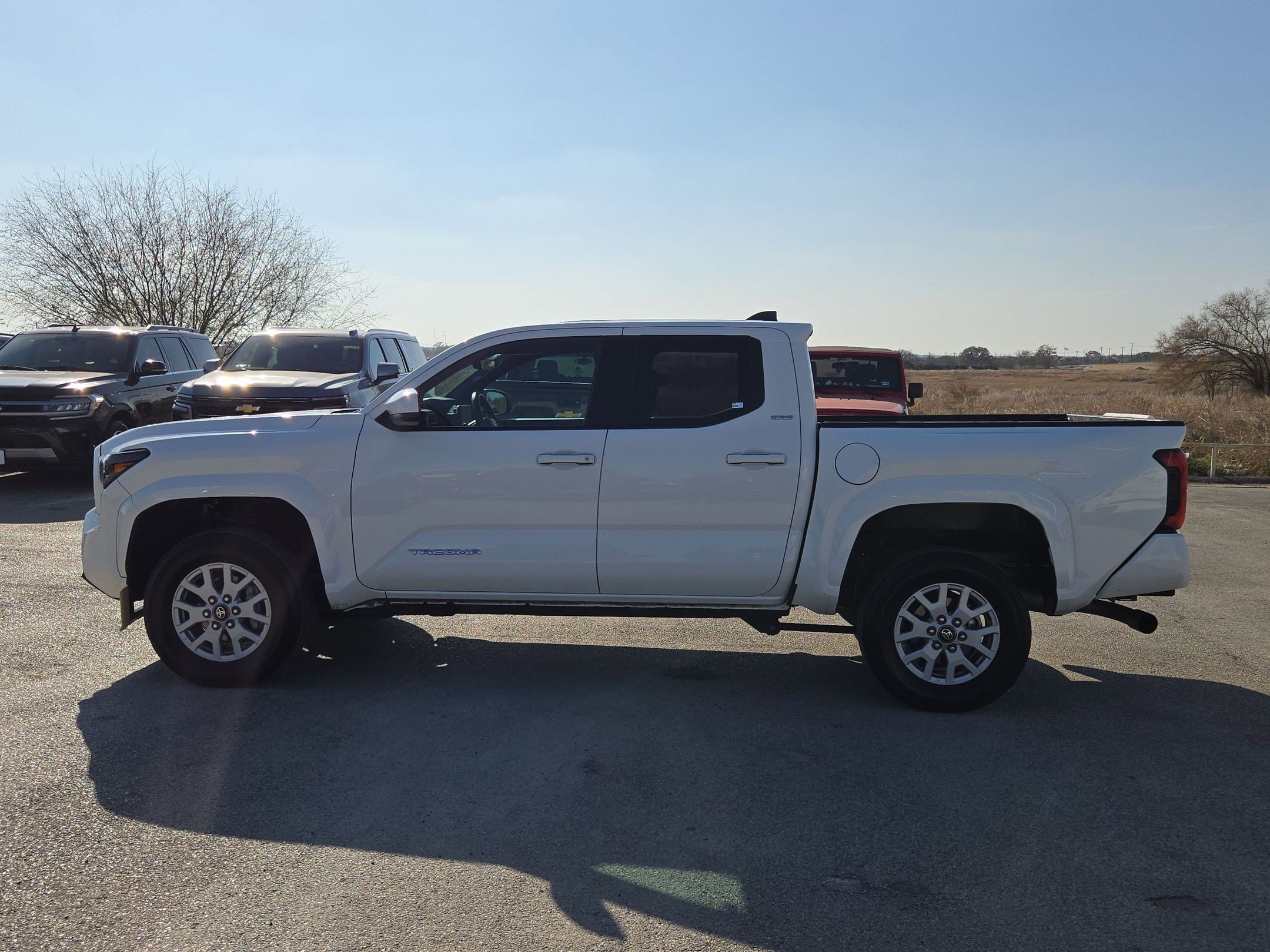 Used 2024 Toyota Tacoma SR5 image 6