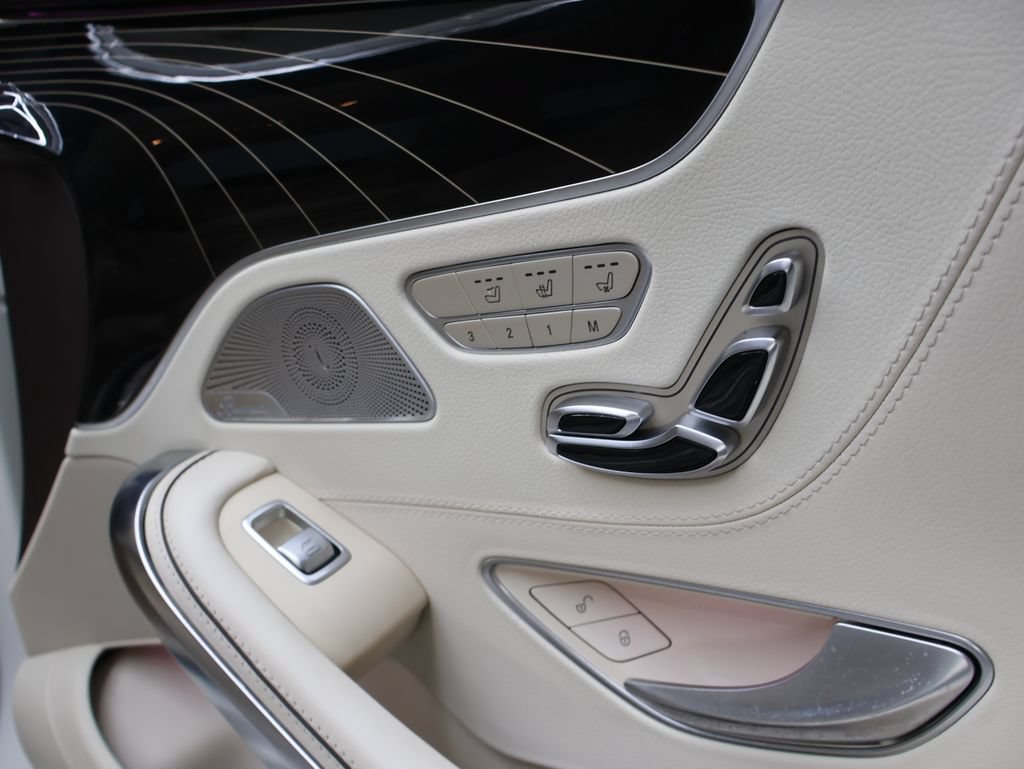 Used 2017 Mercedes-Benz S 550 Cabriolet image 14