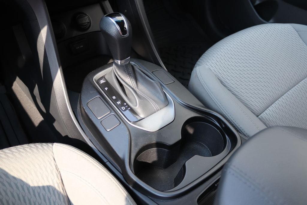 Used 2015 Hyundai Santa Fe Sport AWD/4WD image 11