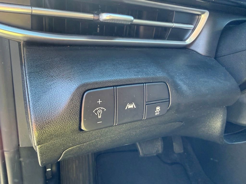 Used 2023 Hyundai Elantra SEL w/ Convenience Package FWD image 14
