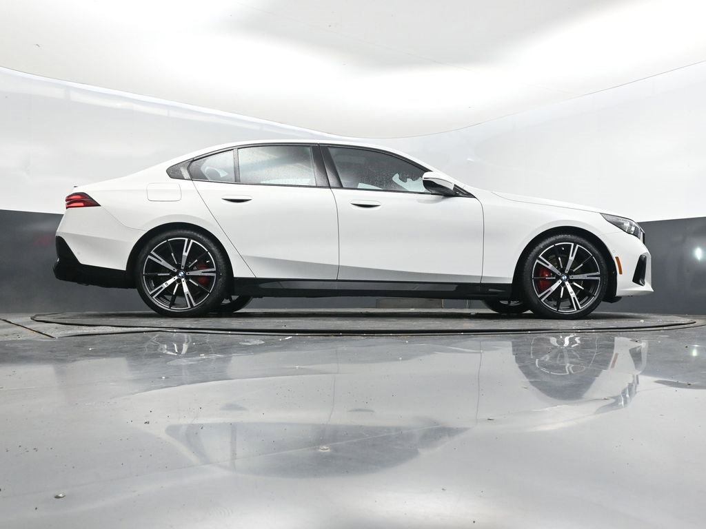 New 2026 BMW 530i w/ M Sport Package image 43