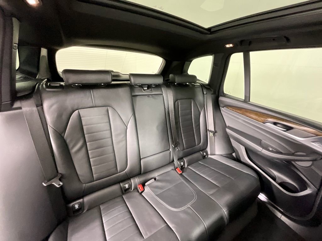 Used 2021 BMW X3 sDrive30i w/ Premium Package image 22