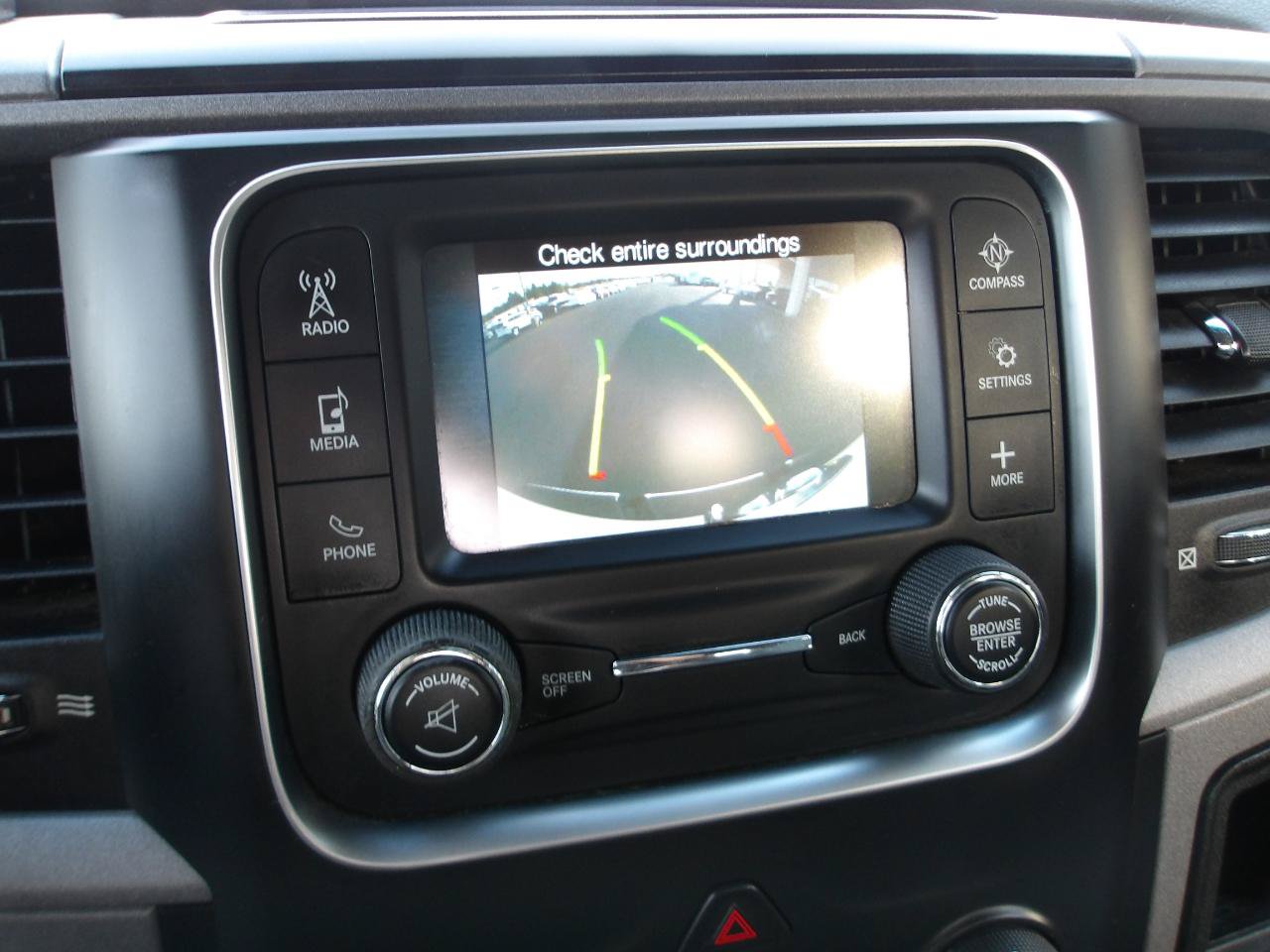 Used 2014 RAM 1500 ST w/ SXT Appearance Group AWD/4WD image 19