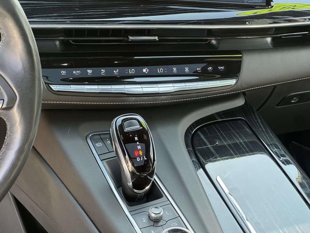 Used 2022 Cadillac Escalade Sport w/ Touring Package AWD/4WD image 23
