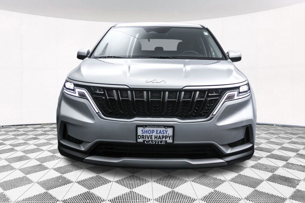 Used 2022 Kia Carnival LX image 31