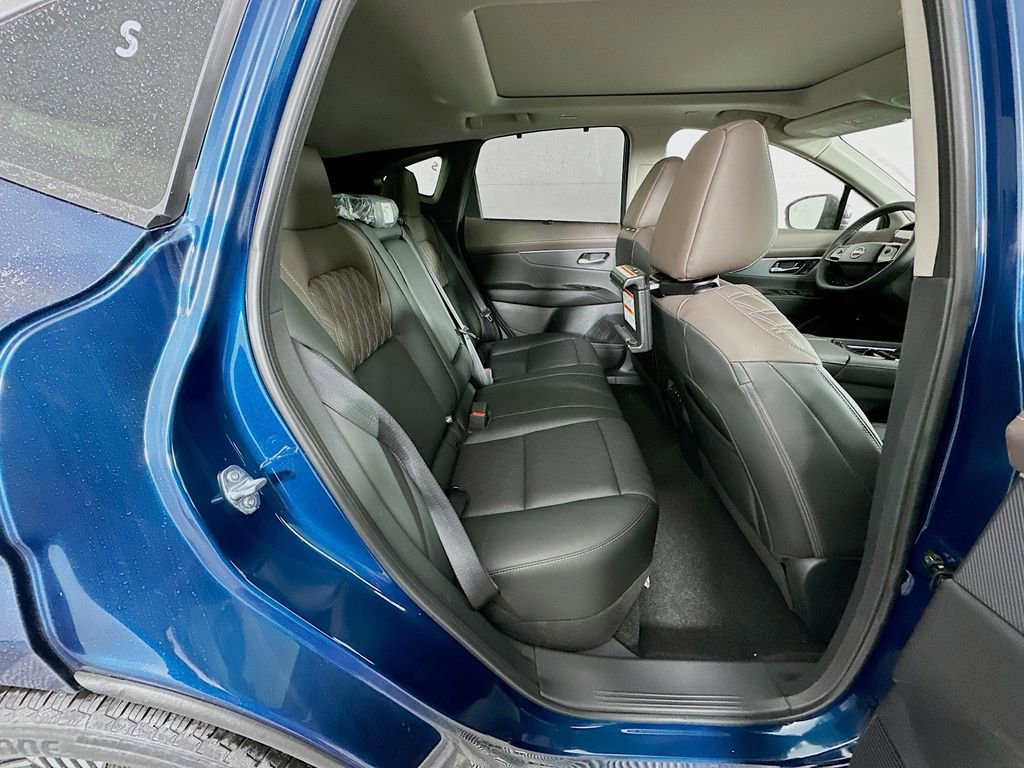 New 2026 Nissan Murano Platinum w/ Cargo Package image 36