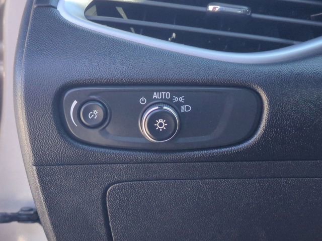 Used 2023 Chevrolet Malibu LT FWD image 30