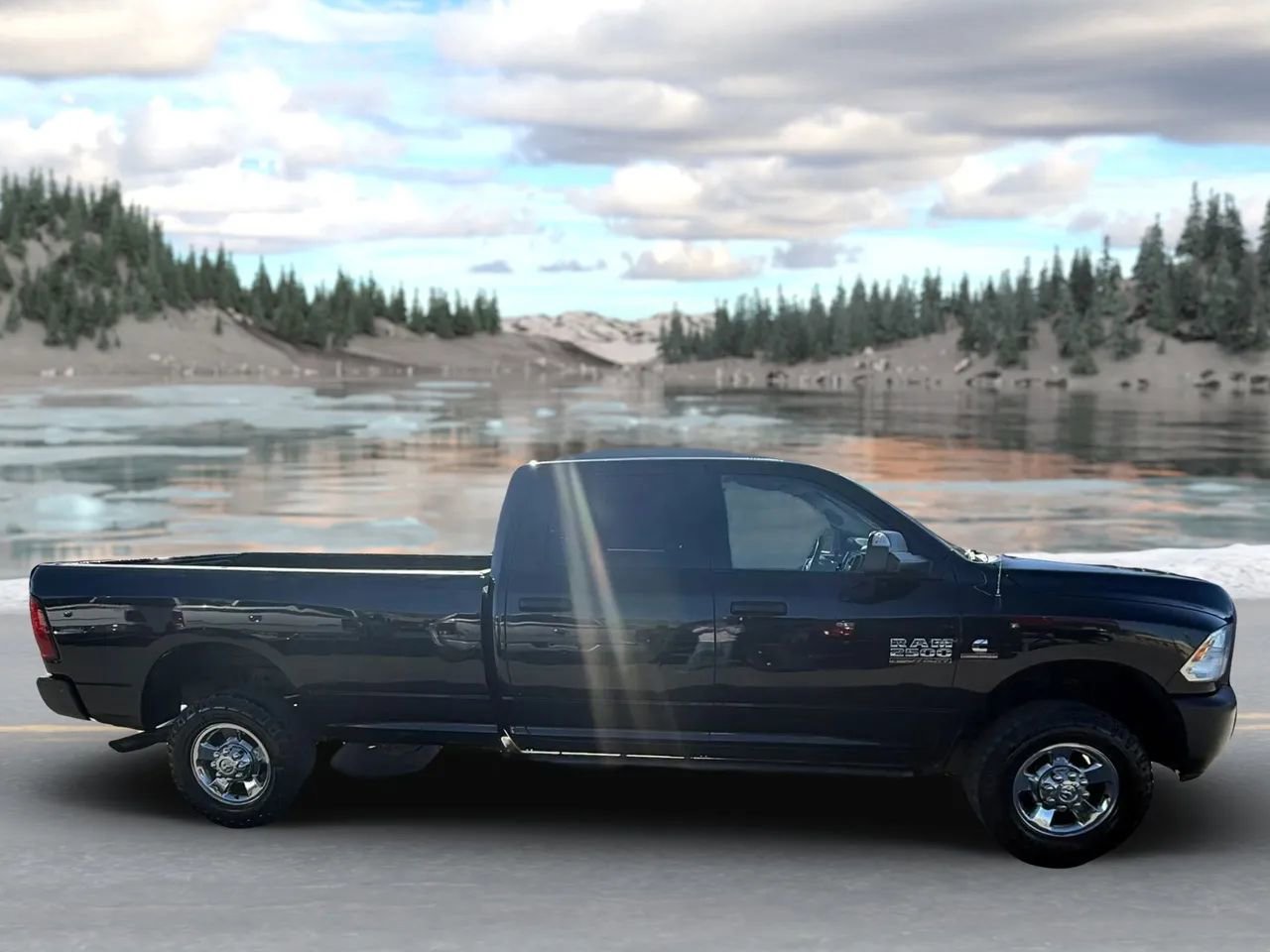 Used 2017 RAM 3500 Tradesman w/ Popular Equipment Group AWD/4WD image 2