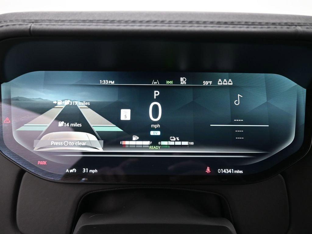 Used 2025 Land Rover Range Rover SE image 11