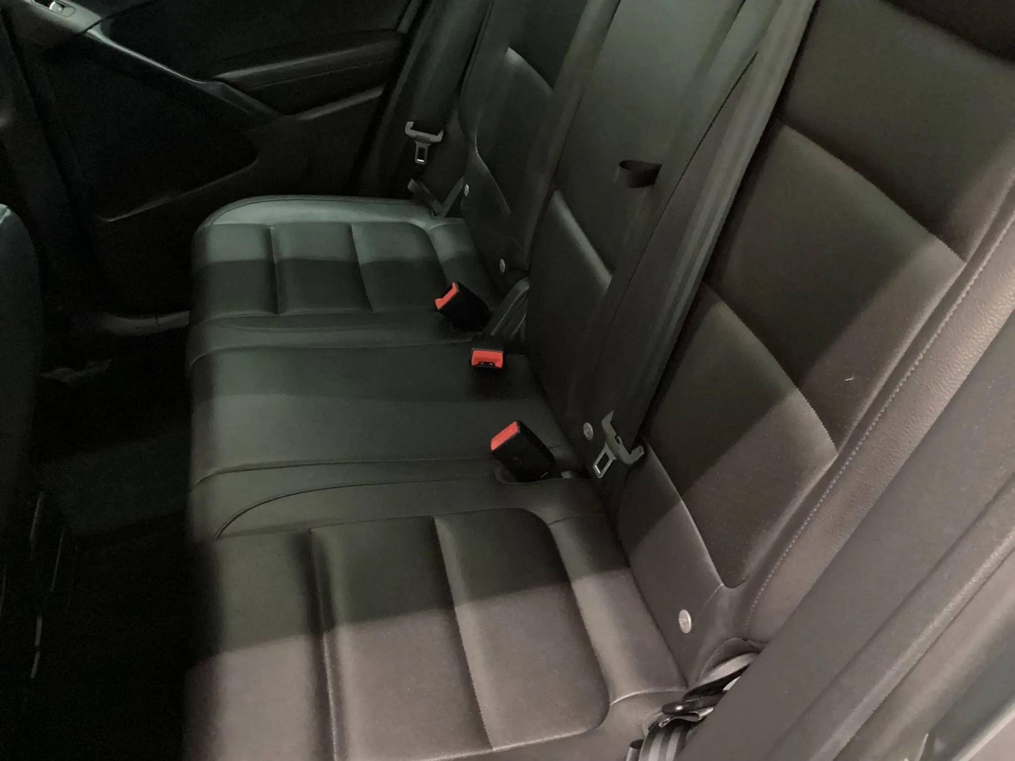 Used 2016 Volkswagen Tiguan SE FWD image 8