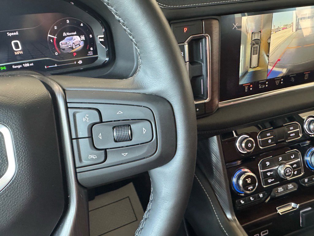 Used 2024 GMC Yukon XL Denali Ultimate image 32