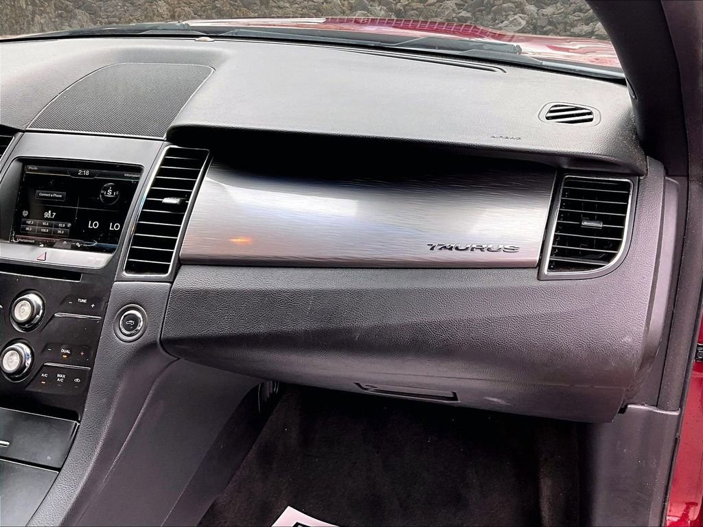 Used 2015 Ford Taurus SEL w/ Equipment Group 201A image 15