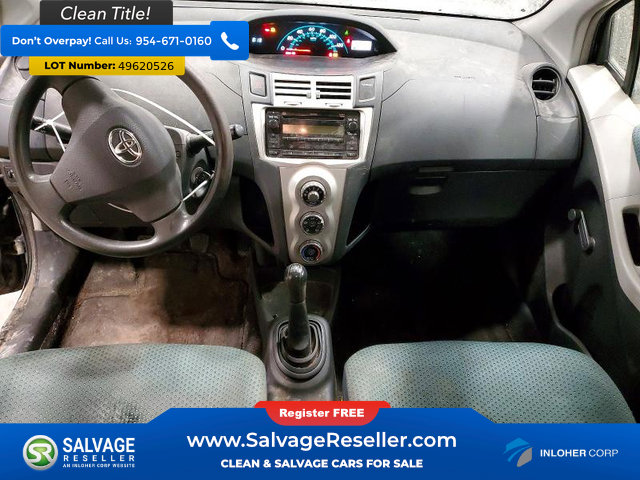 Used 2008 Toyota Yaris 2-Door Hatchback FWD image 11