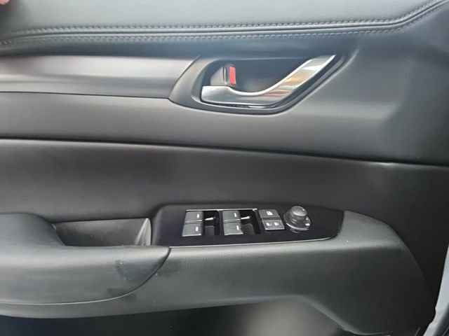 Used 2020 MAZDA CX-5 Touring image 11