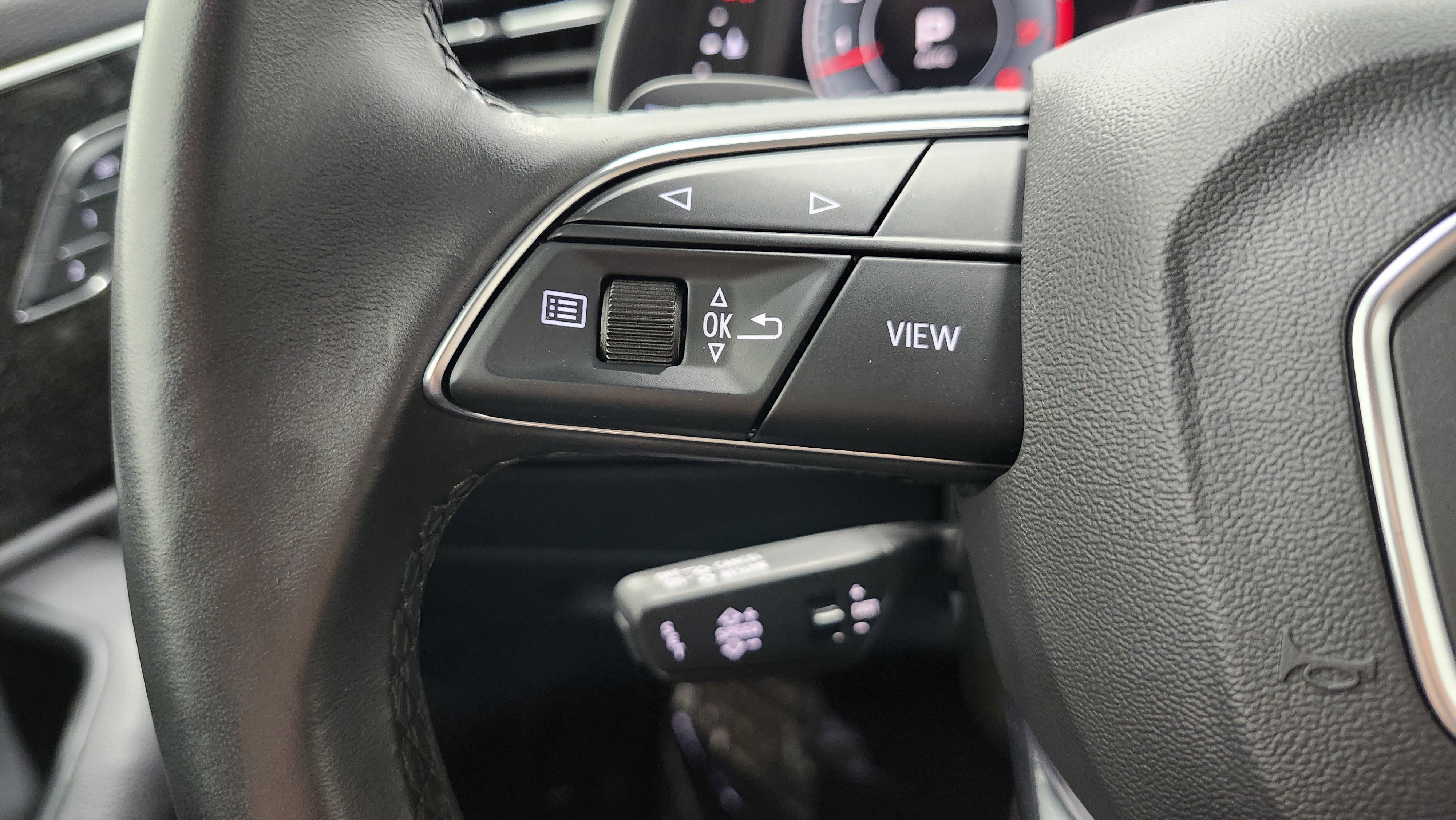 Used 2022 Audi Q7 Premium Plus w/ Premium Plus Package image 38