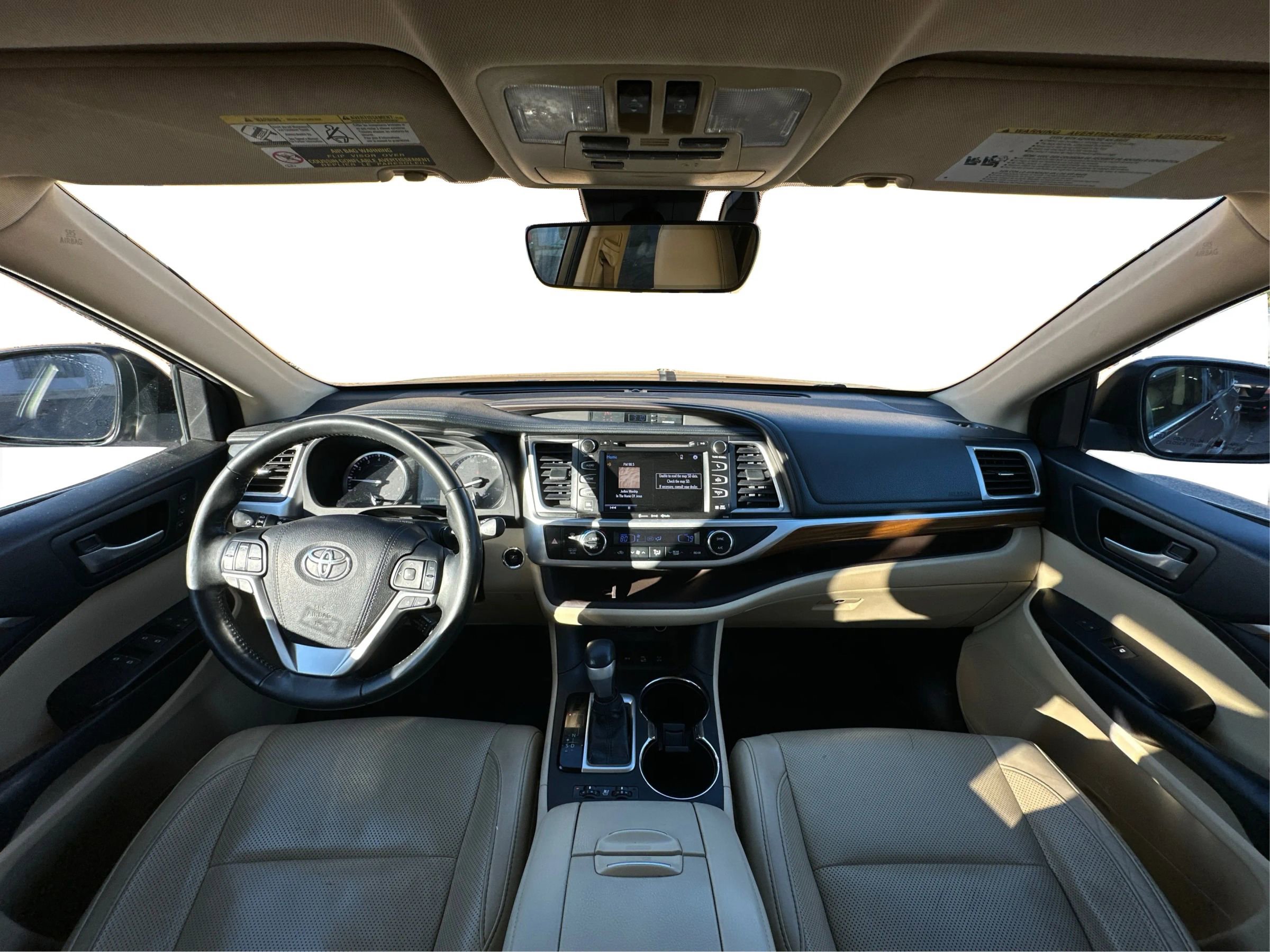 Used 2017 Toyota Highlander Limited Platinum image 11