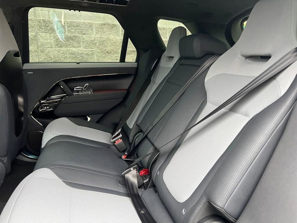 New 2025 Land Rover Range Rover Sport SV Edition Two image 13