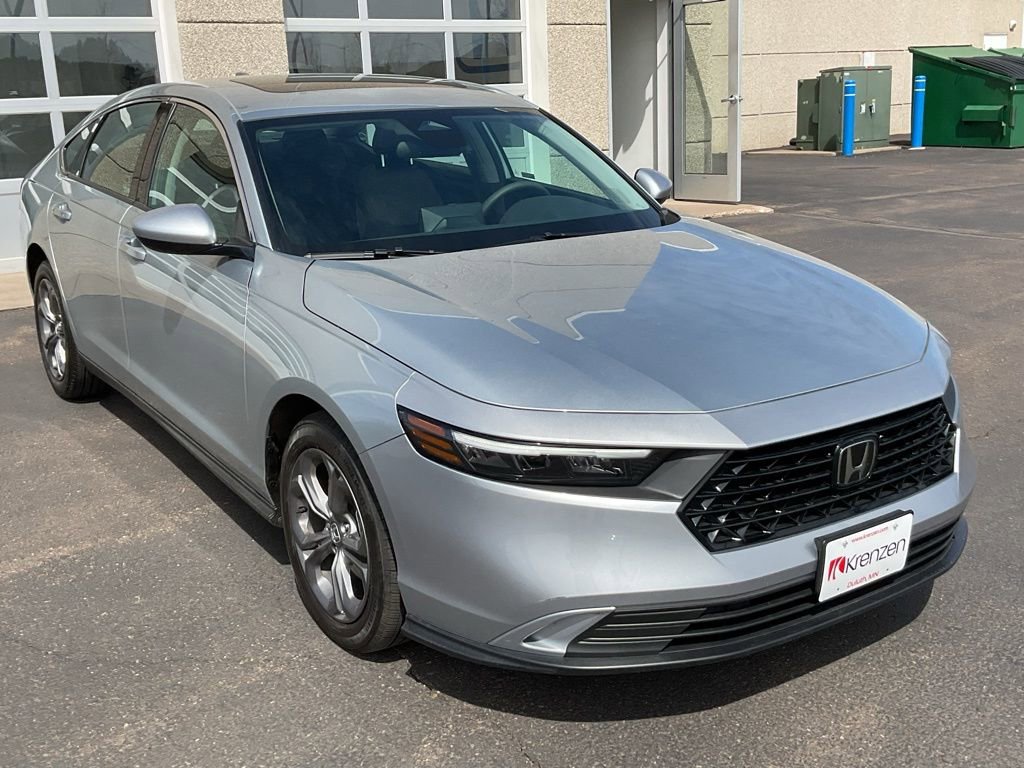 Used 2024 Honda Accord EX image 3