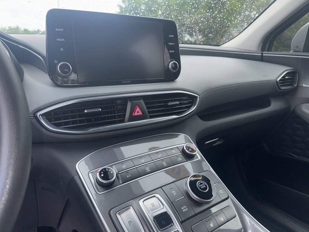 Used 2022 Hyundai Santa Fe SEL image 9