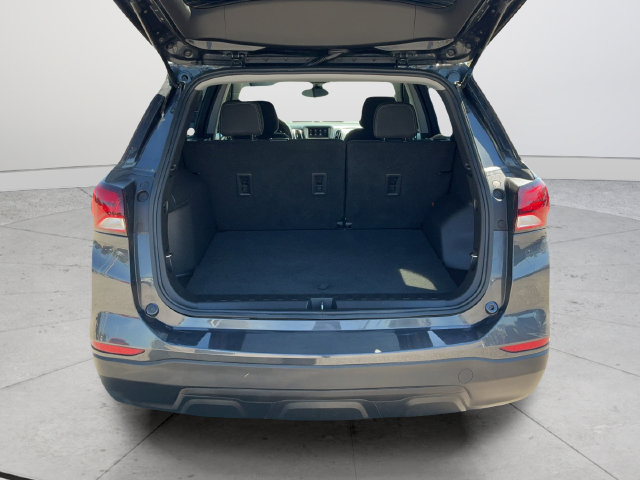Used 2022 Chevrolet Equinox LS w/ LS Convenience Package FWD image 24
