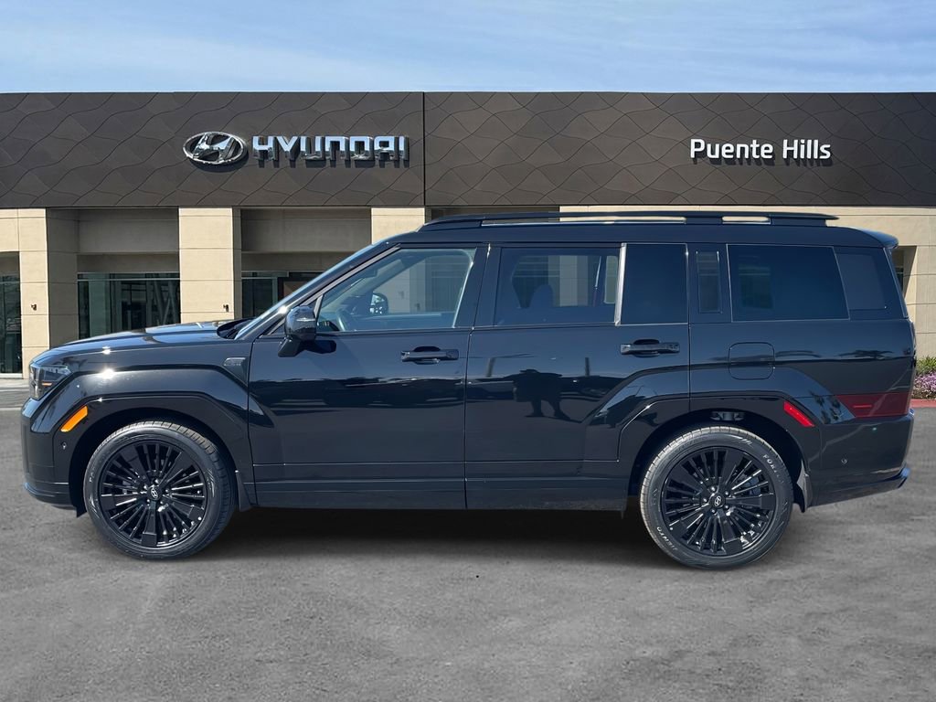 Used 2025 Hyundai Santa Fe Calligraphy image 3