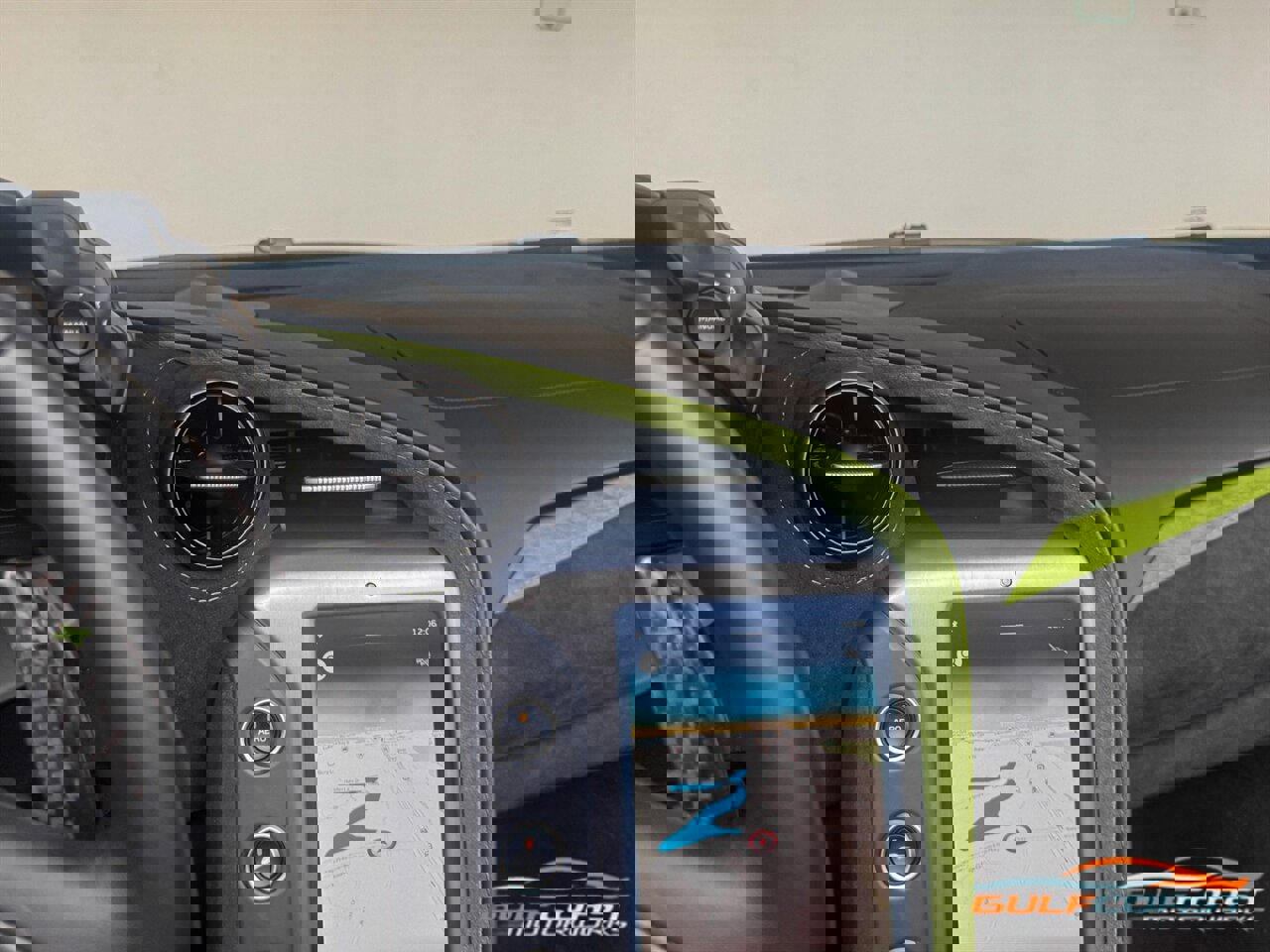 Used 2025 McLaren 750S Spider image 17