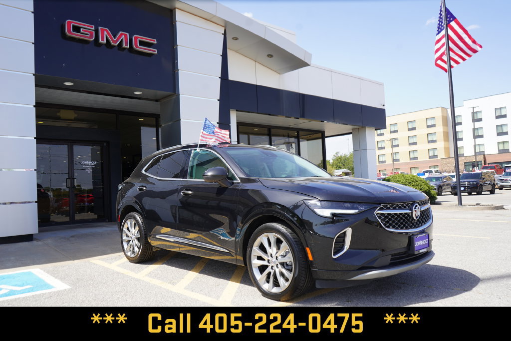 Used 2023 Buick Envision Avenir AWD/4WD image 2