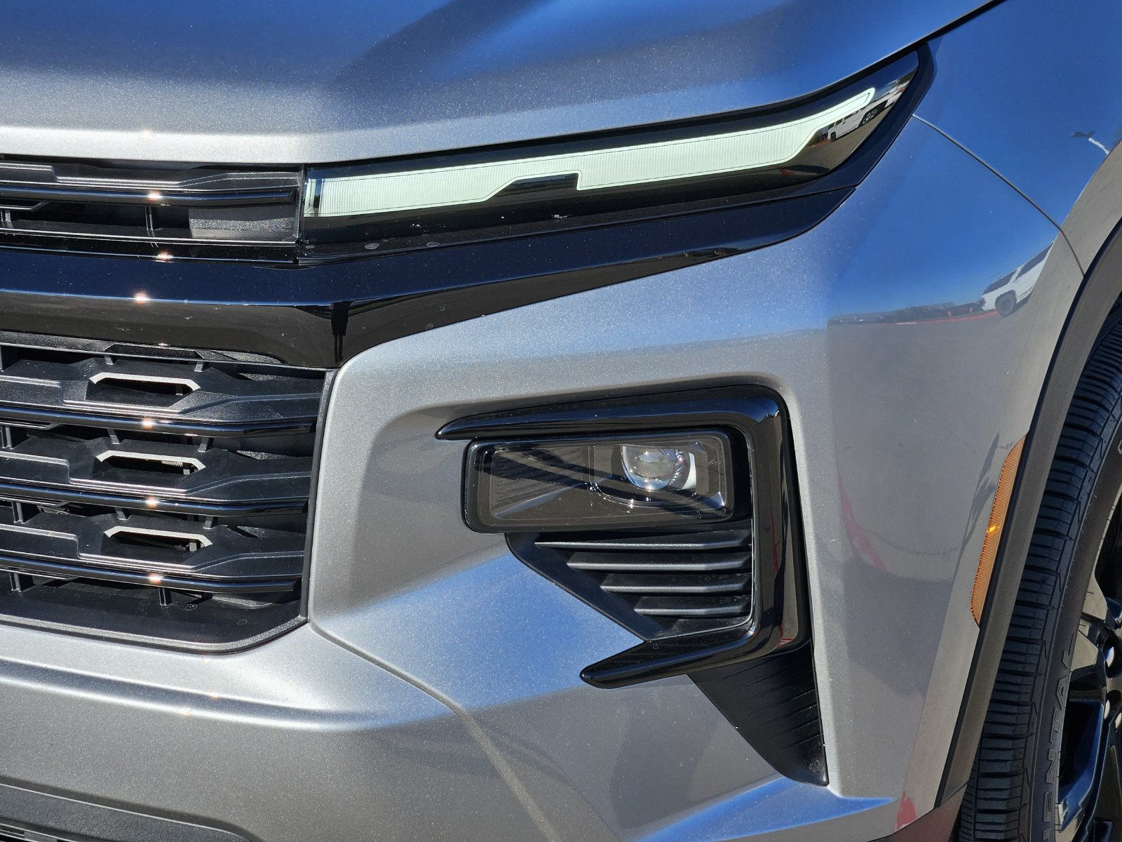 New 2027 Chevrolet Traverse LT w/ Midnight/Sport Edition FWD image 10
