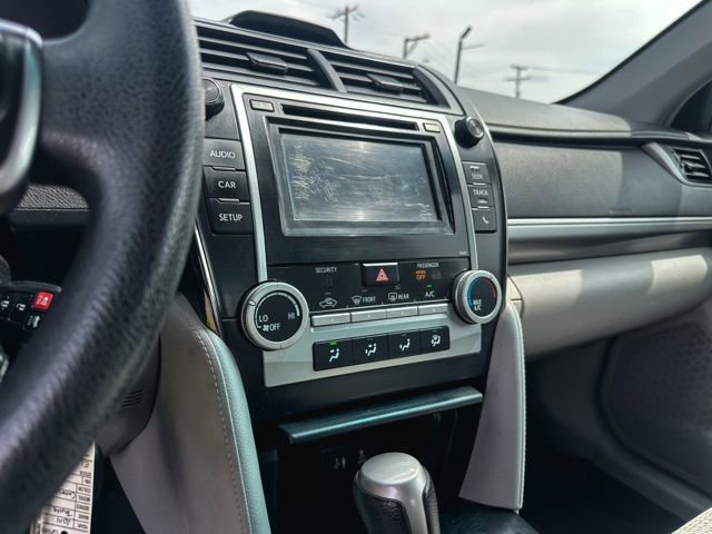 Used 2014 Toyota Camry LE FWD image 18