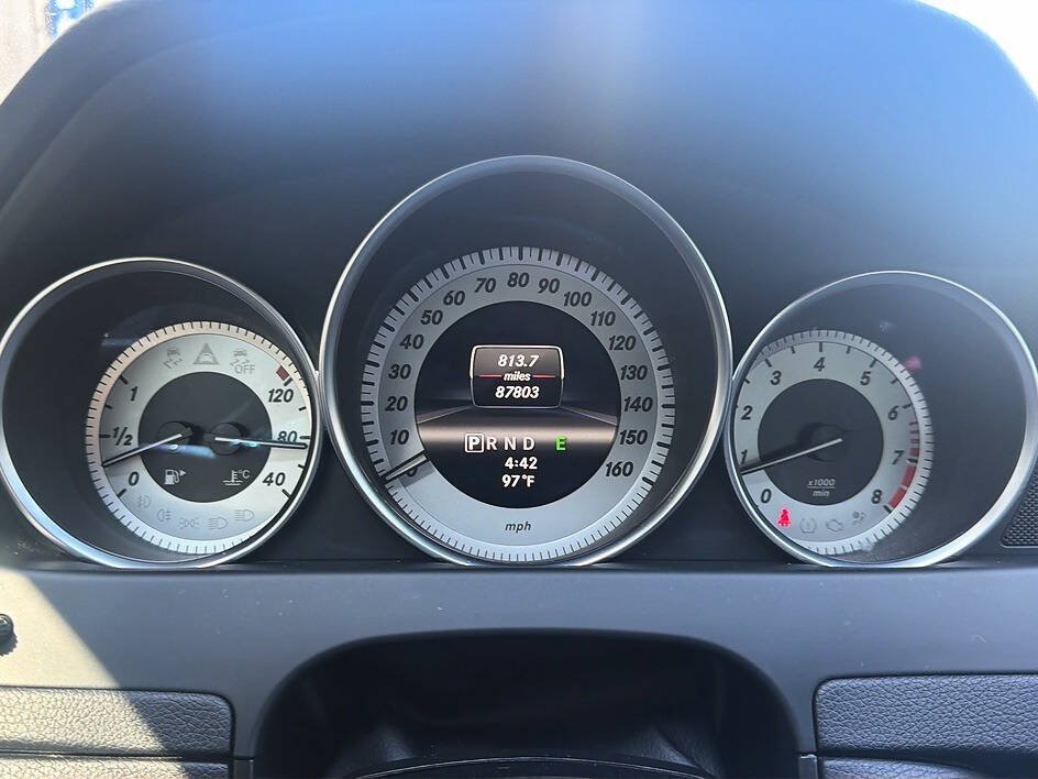 Used 2013 Mercedes-Benz C 250 Coupe image 7