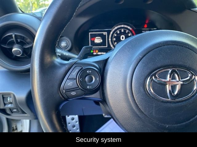 Used 2022 Toyota GR86 Premium image 11