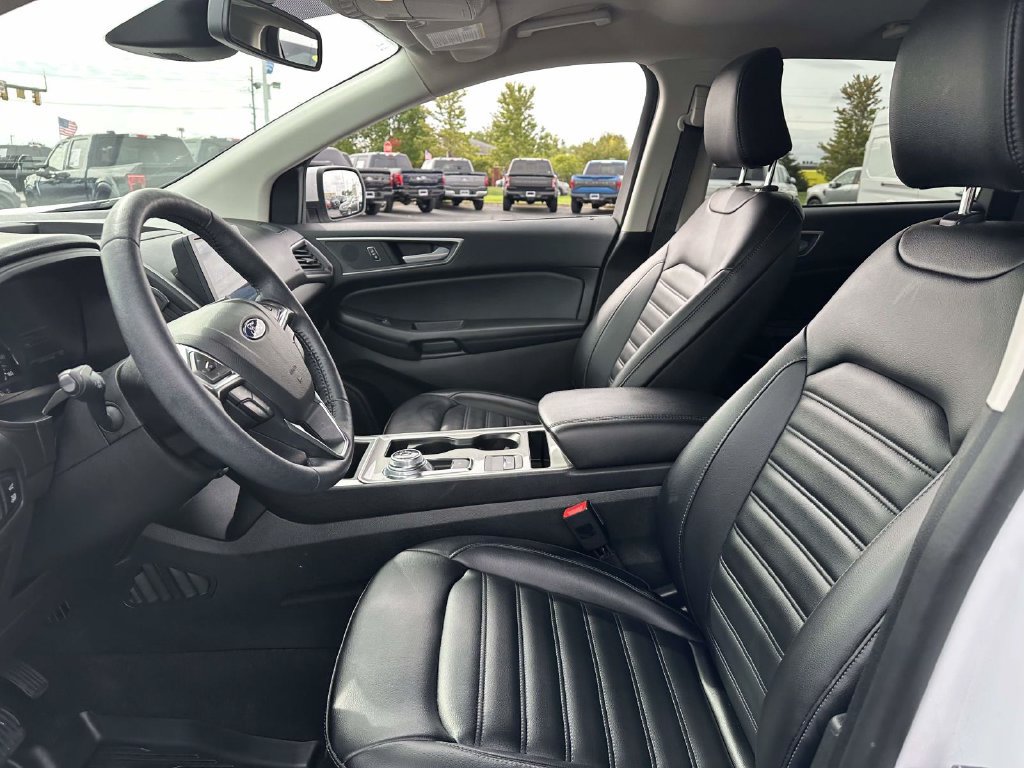 Certified 2024 Ford Edge SEL w/ Convenience Package AWD/4WD image 10