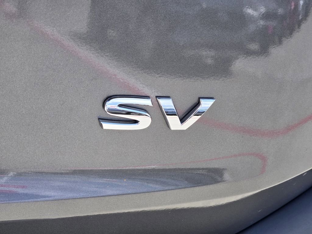 Used 2022 Nissan Rogue SV image 11