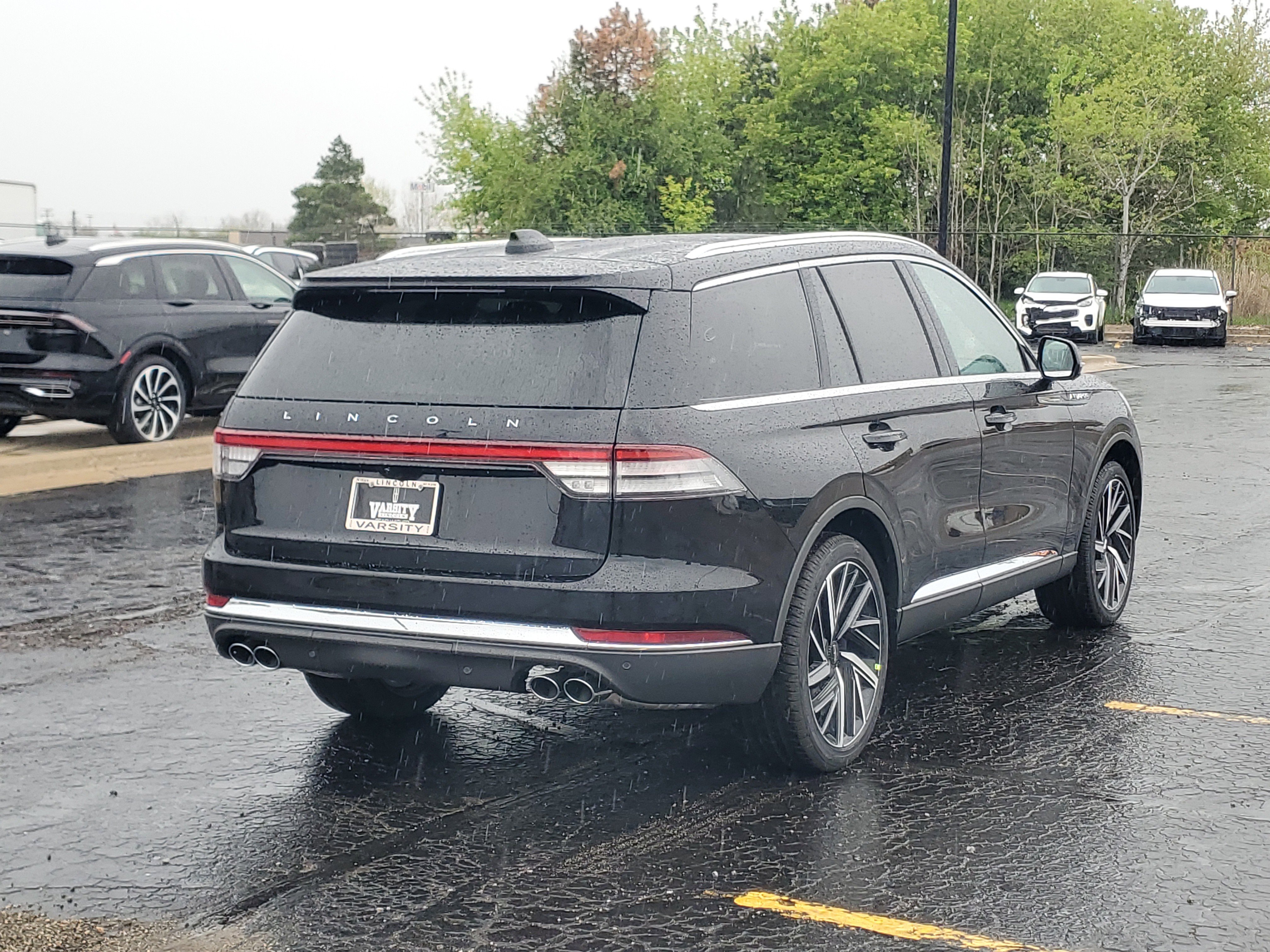 New 2026 Lincoln Aviator Reserve AWD/4WD image 4