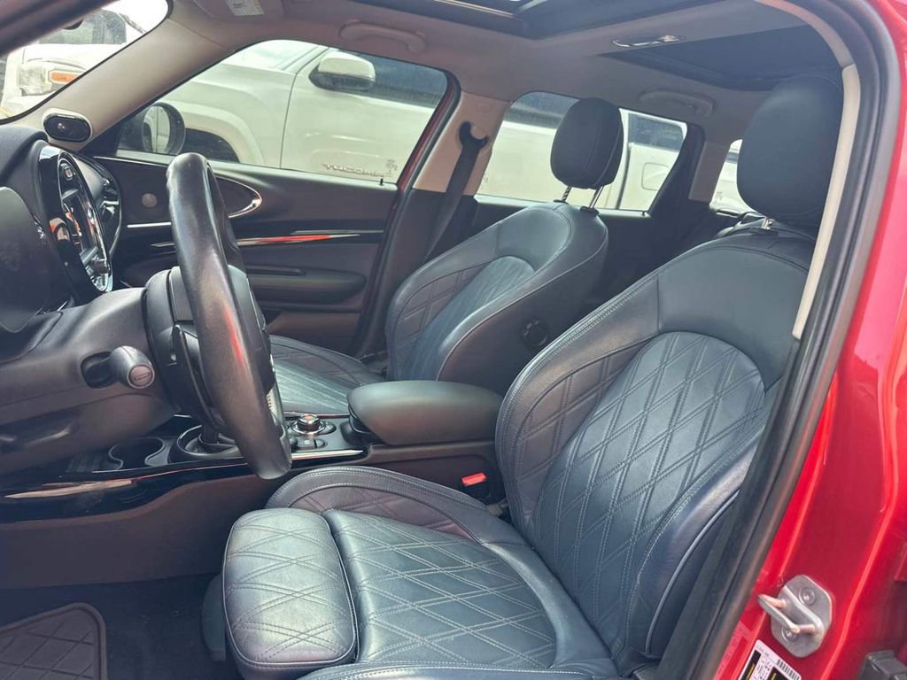 Used 2021 MINI Cooper Clubman S w/ Signature Upholstery Package image 2