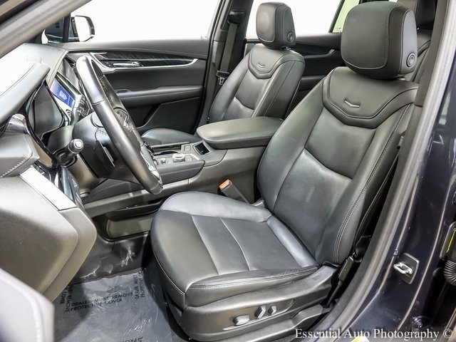 Certified 2023 Cadillac XT6 Premium Luxury image 9