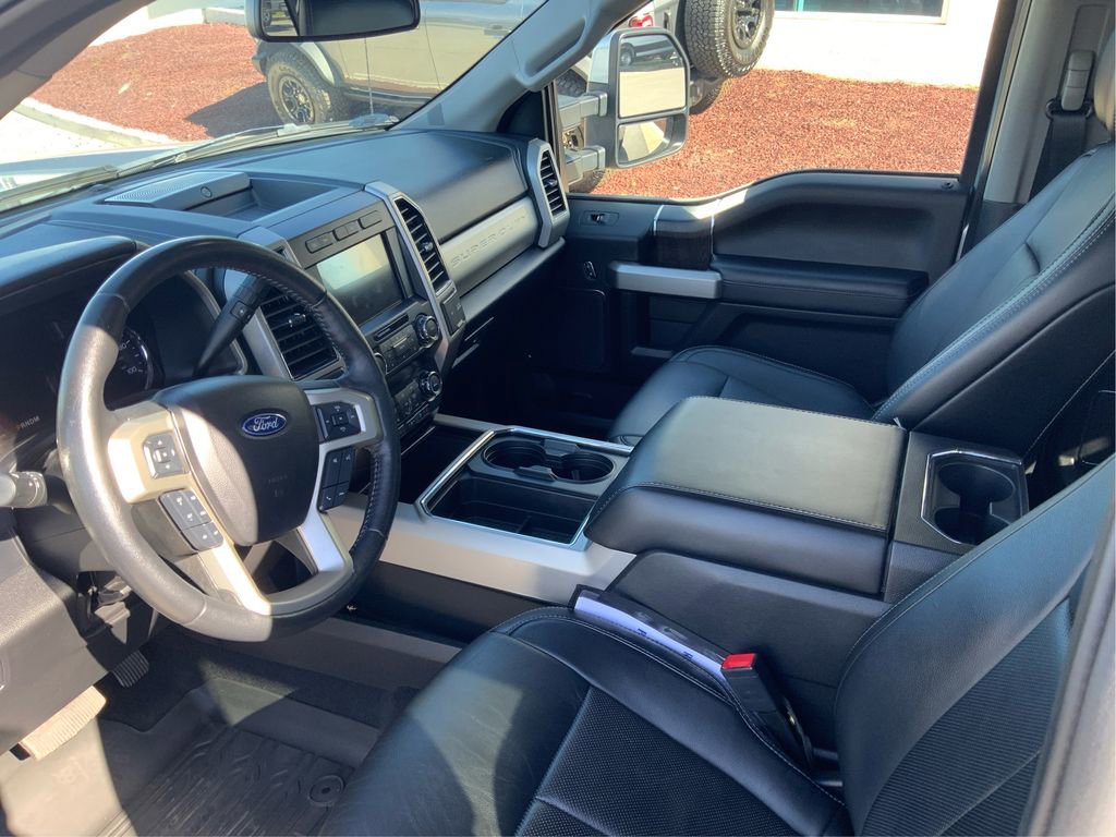 Used 2020 Ford F450 Lariat w/ Lariat Value Package AWD/4WD image 9
