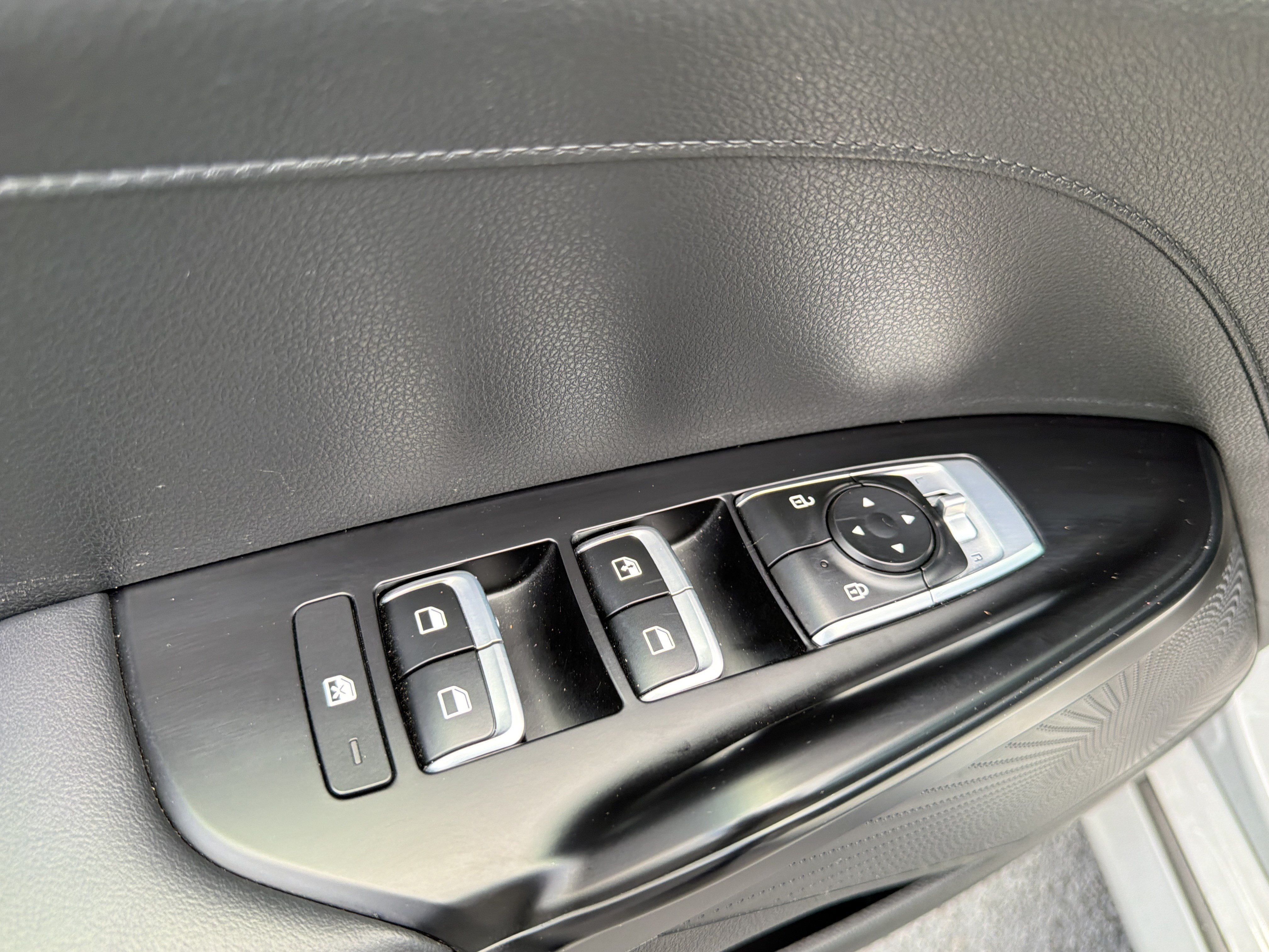 Used 2024 Kia K5 GT-Line FWD image 63
