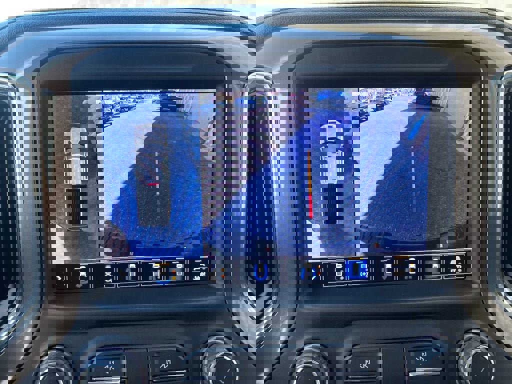 Used 2023 Chevrolet Silverado 2500 High Country w/ Z71 Off-Road Package image 18