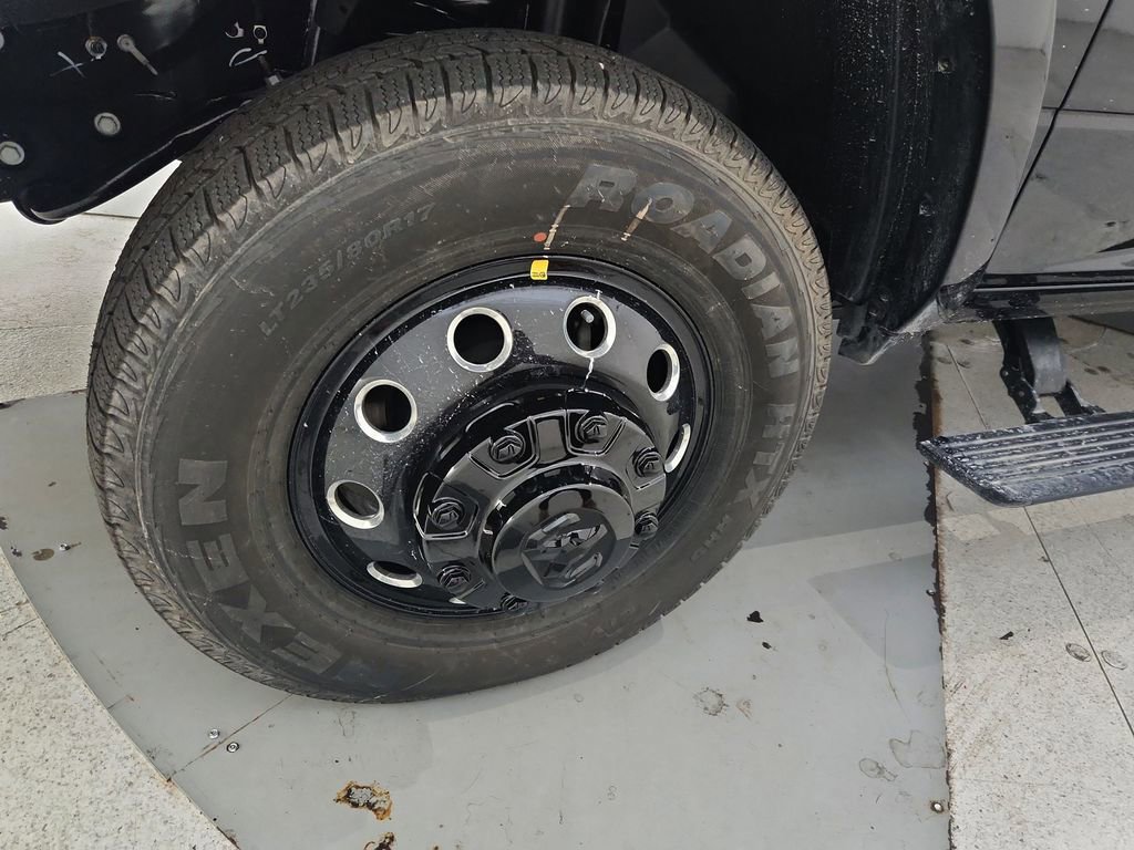 New 2026 RAM 3500 Limited image 19