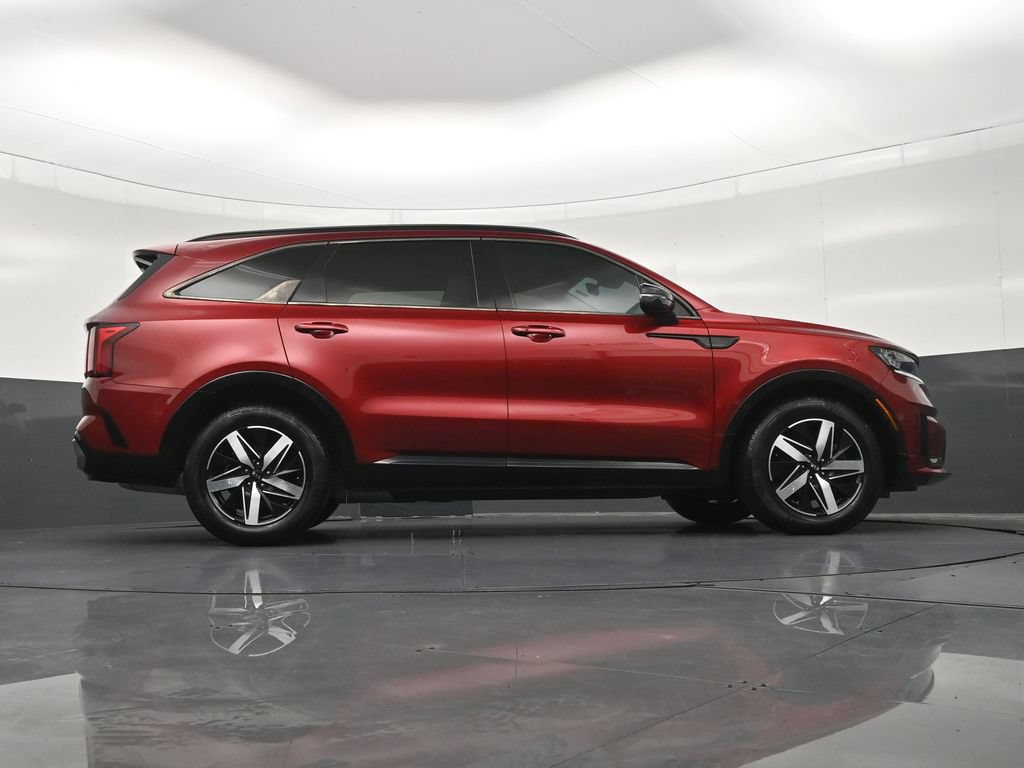 Used 2021 Kia Sorento S FWD image 29