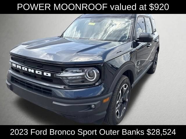 Used 2023 Ford Bronco Sport Outer Banks w/ Tech Package AWD/4WD image 3