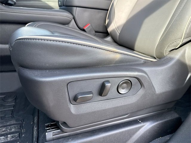 New 2026 GMC Yukon Elevation w/ LPO, Floor Liner Package image 12