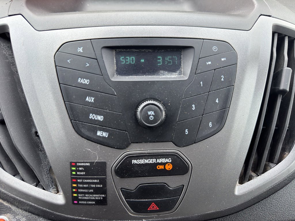 Used 2017 Ford Transit 250 Base image 21