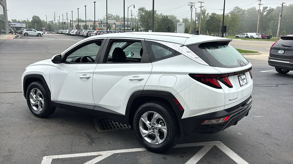 Used 2024 Hyundai Tucson SE AWD/4WD image 4