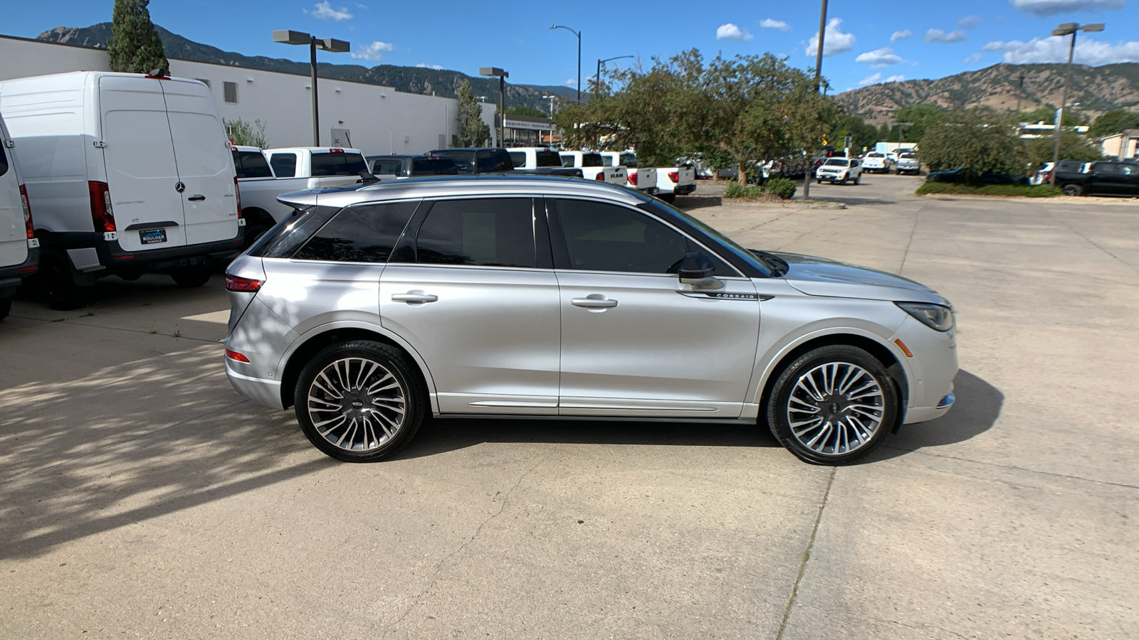 Used 2020 Lincoln Corsair Reserve w/ Equipment Group 201A AWD/4WD image 6