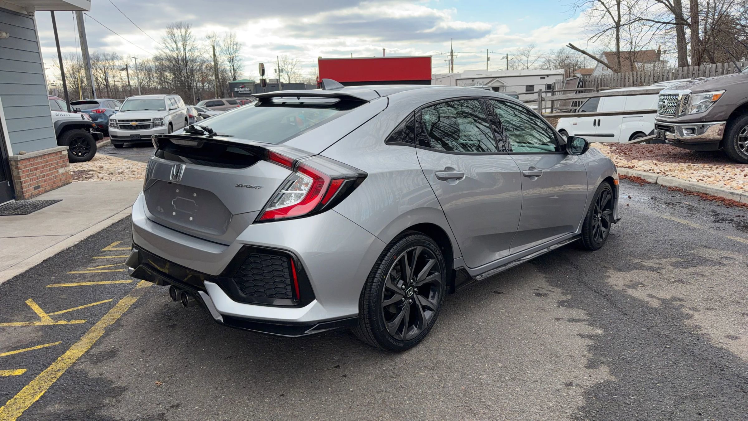 Used 2018 Honda Civic Sport image 5