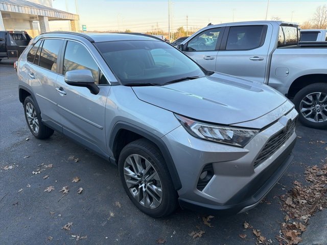 Used 2019 Toyota RAV4 Limited w/ Cold Weather Package image 3