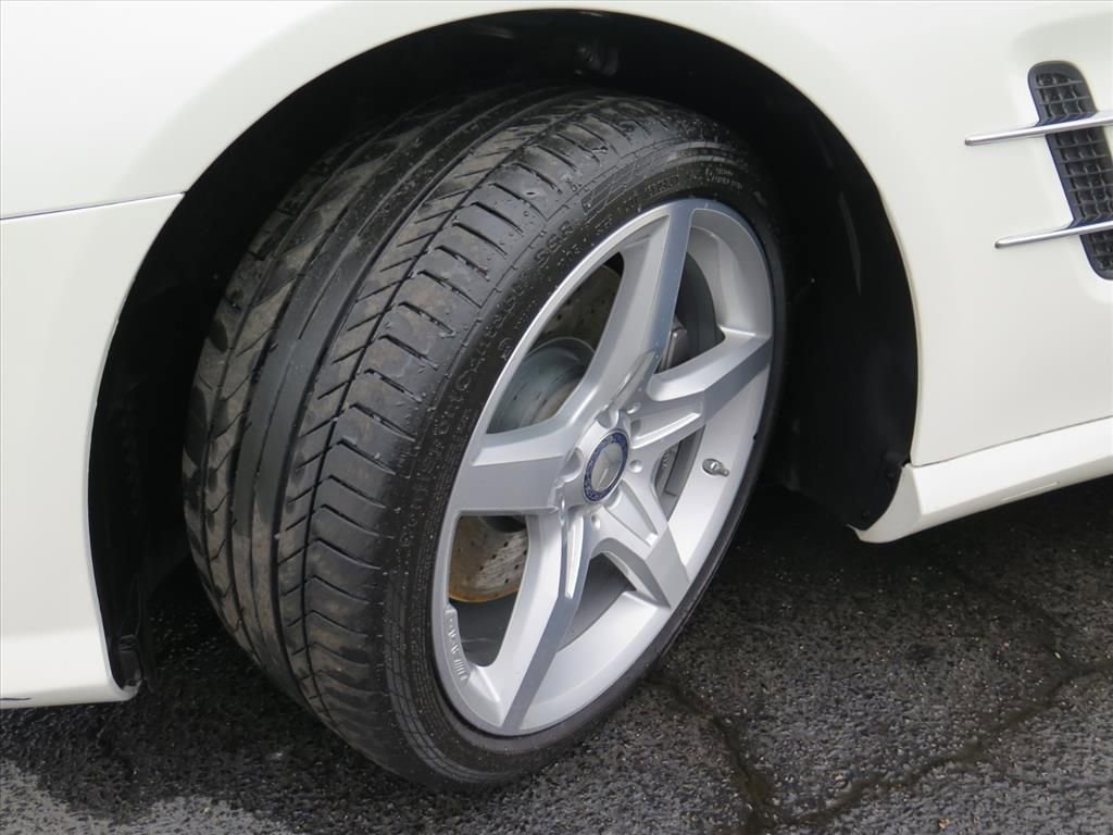Used 2015 Mercedes-Benz SL 400 image 18